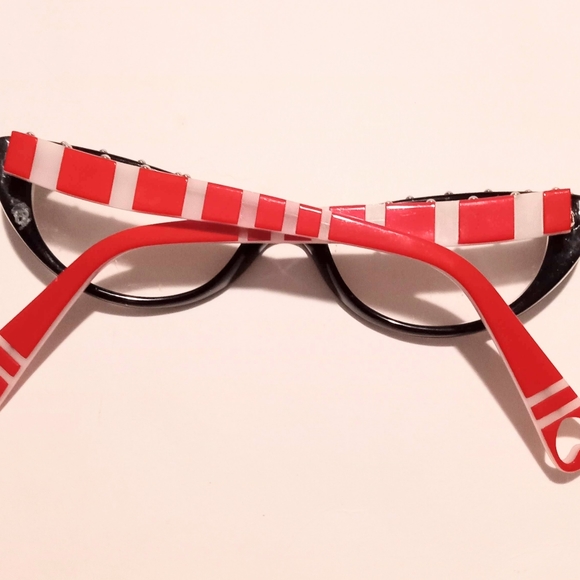 Betsey Johnson Handmade in Japan Cateye Eyeglass Frame Red Black White - Picture 14 of 16